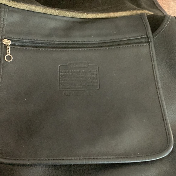 Vintage Coach Hippie Flap Bag J8H-521. Made in the USA - Picture 4 of 10